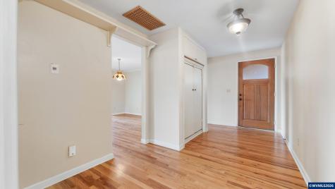 38647 Scravel Hill Road NE Albany OR 97322