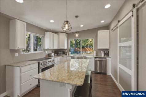 4134 Highway 20 Sweet Home OR 97386