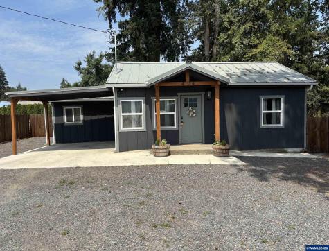 4134 Highway 20 Sweet Home OR 97386