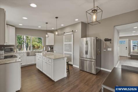 4134 Highway 20 Sweet Home OR 97386