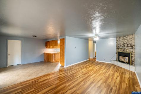 905 Ash Street Brownsville OR 97327
