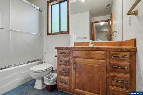 4035 Copper Glen Court SE Salem OR 97302