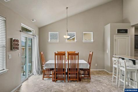 543 Casting Street SE Albany OR 97322