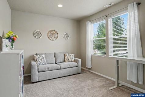 543 Casting Street SE Albany OR 97322