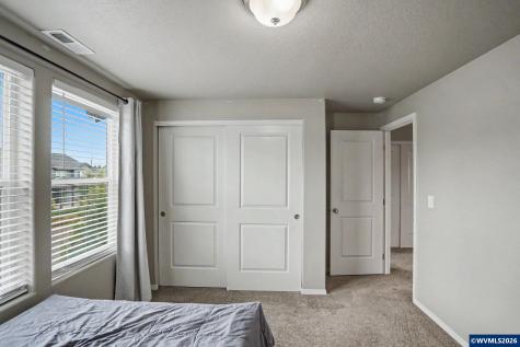 543 Casting Street SE Albany OR 97322