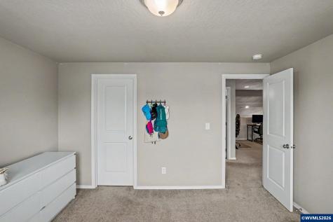 543 Casting Street SE Albany OR 97322