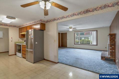 1026 Royalty Drive NE Salem OR 97301