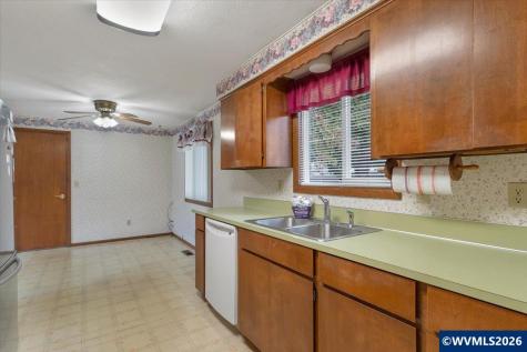 1026 Royalty Drive NE Salem OR 97301
