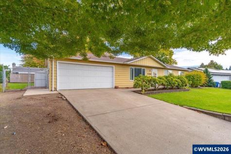 1026 Royalty Drive NE Salem OR 97301