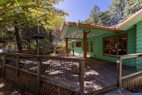 6575 NW Mountain Laurel Place Corvallis OR 97330