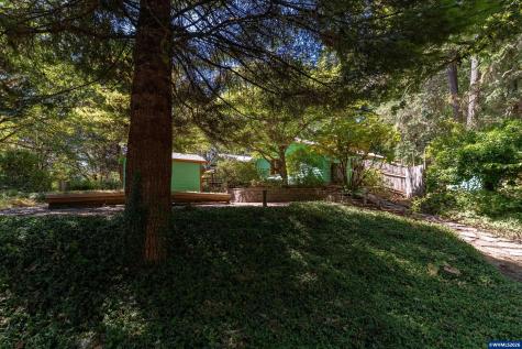 6575 NW Mountain Laurel Place Corvallis OR 97330
