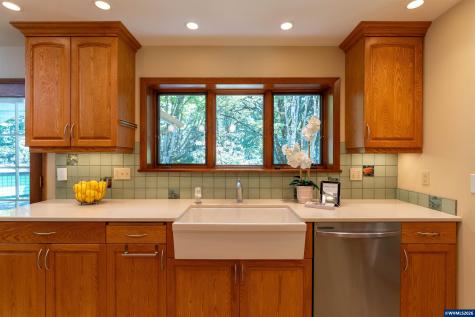 6575 NW Mountain Laurel Place Corvallis OR 97330
