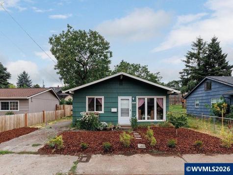 10021 SE Harold Street Portland OR 97266