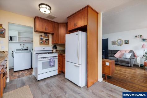 10021 SE Harold Street Portland OR 97266