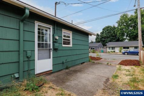 10021 SE Harold Street Portland OR 97266