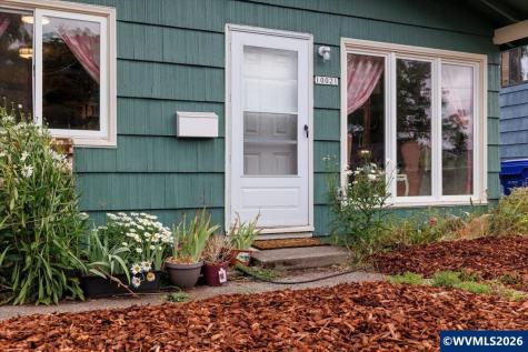 10021 SE Harold Street Portland OR 97266
