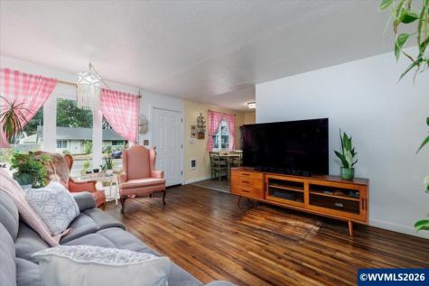 10021 SE Harold Street Portland OR 97266
