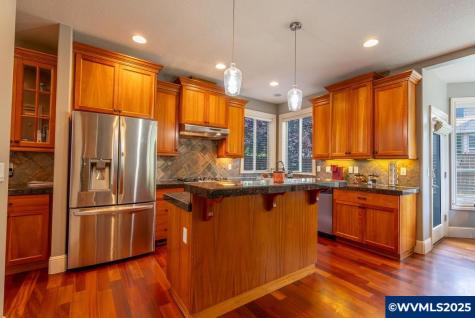 2757 Islander Avenue NW Salem OR 97304