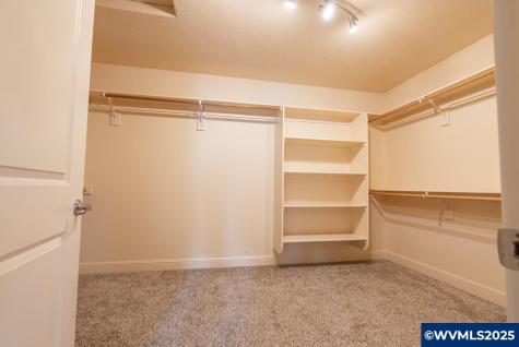 2757 Islander Avenue NW Salem OR 97304