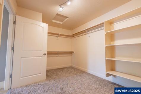 2757 Islander Avenue NW Salem OR 97304