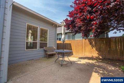 2757 Islander Avenue NW Salem OR 97304