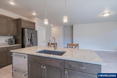 1531 SE Barberry Avenue Dallas OR 97338