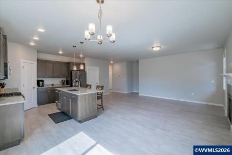 1531 SE Barberry Avenue Dallas OR 97338