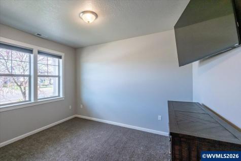 1531 SE Barberry Avenue Dallas OR 97338