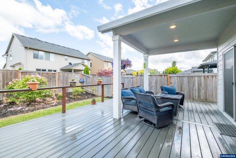 1531 SE Barberry Avenue Dallas OR 97338