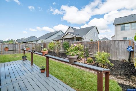 1531 SE Barberry Avenue Dallas OR 97338
