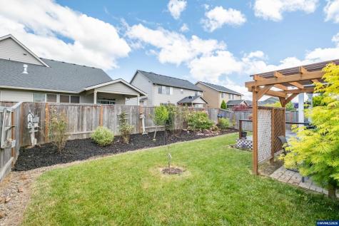 1531 SE Barberry Avenue Dallas OR 97338
