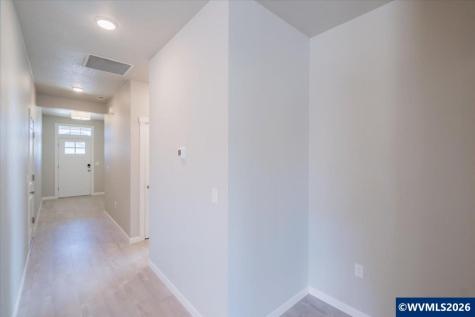 1531 SE Barberry Avenue Dallas OR 97338