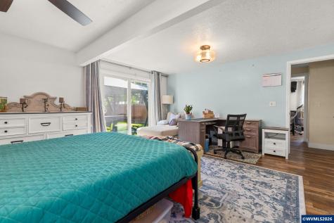 1385 River Bend Road NW Salem OR 97304