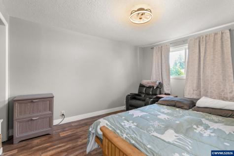 1385 River Bend Road NW Salem OR 97304