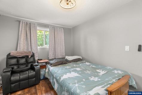 1385 River Bend Road NW Salem OR 97304