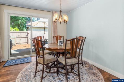 1385 River Bend Road NW Salem OR 97304