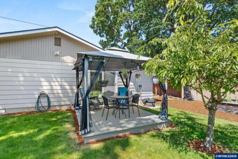 1385 River Bend Road NW Salem OR 97304