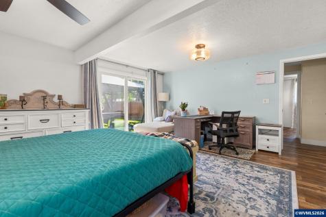 1385 River Bend Road NW Salem OR 97304