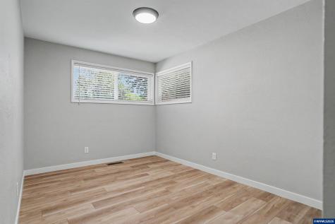 4371 Esther Avenue SE Salem OR 97302