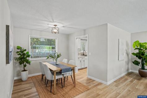 4371 Esther Avenue SE Salem OR 97302