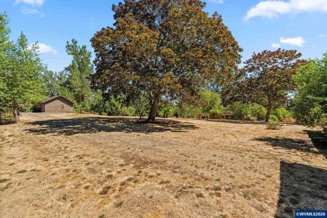 136 E Hillcrest Drive Eugene OR 97404