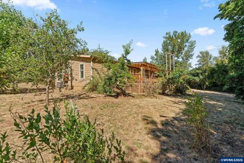 136 E Hillcrest Drive Eugene OR 97404