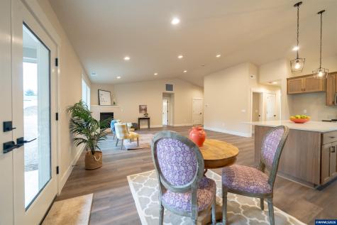 950 6th Street Lyons OR 97358