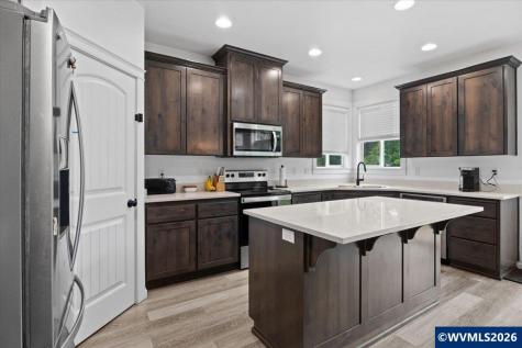 450 SW Mill Street Dallas OR 97338