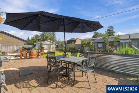 1416 N Evergreen Avenue Stayton OR 97383