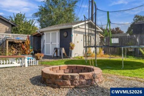 1416 N Evergreen Avenue Stayton OR 97383