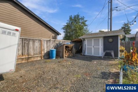 1416 N Evergreen Avenue Stayton OR 97383