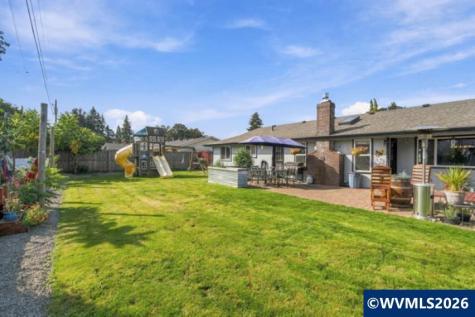 1416 N Evergreen Avenue Stayton OR 97383