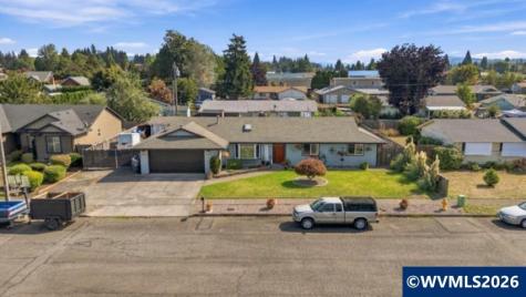 1416 N Evergreen Avenue Stayton OR 97383