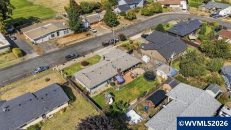 1416 N Evergreen Avenue Stayton OR 97383